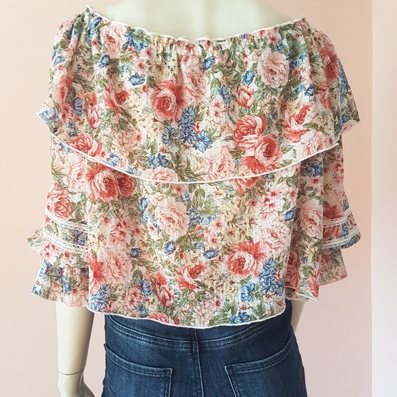 Romantic zara shirt - roses, lace and ruffles - Picture 2 of 11